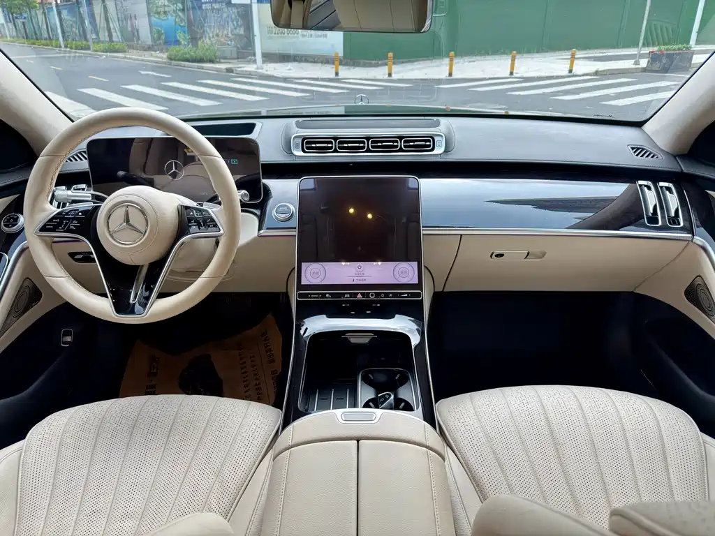 Mercedes-Benz S-Class — миниатюра 6
