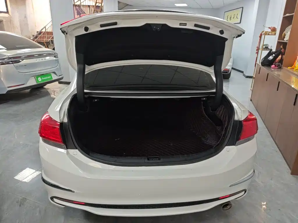 Honda Spirior — миниатюра 19