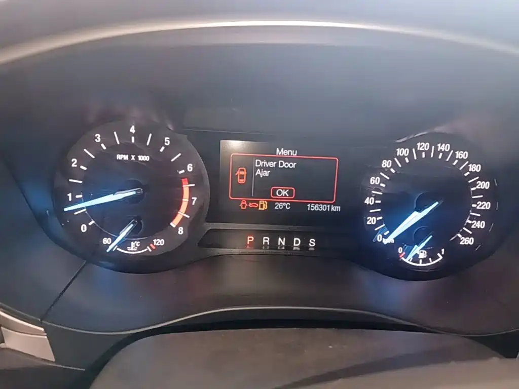 Ford Mondeo — миниатюра 12