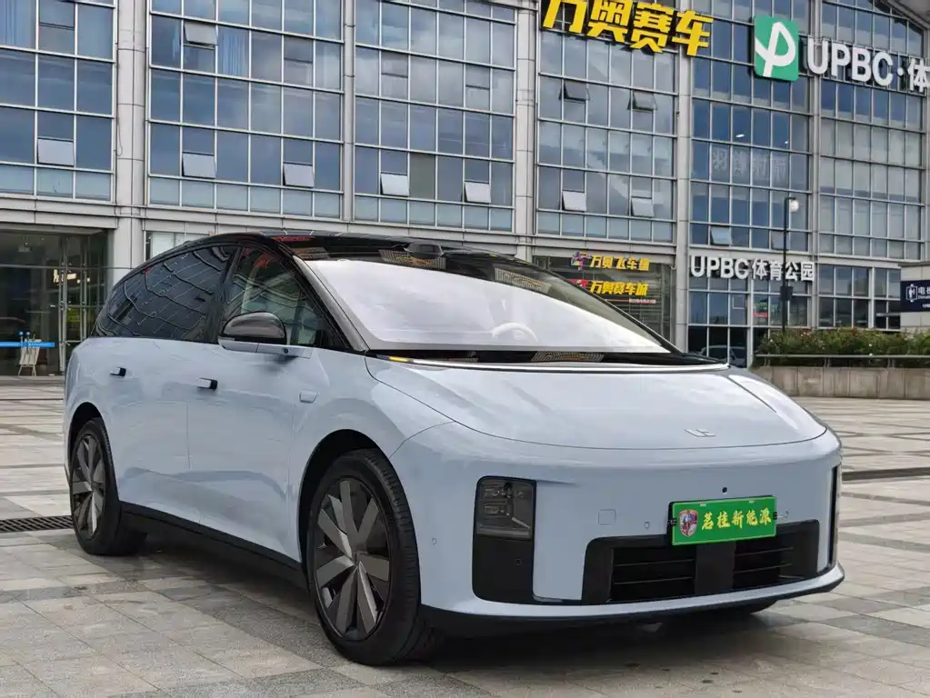 Li Auto Идеальный I8 — миниатюра 3
