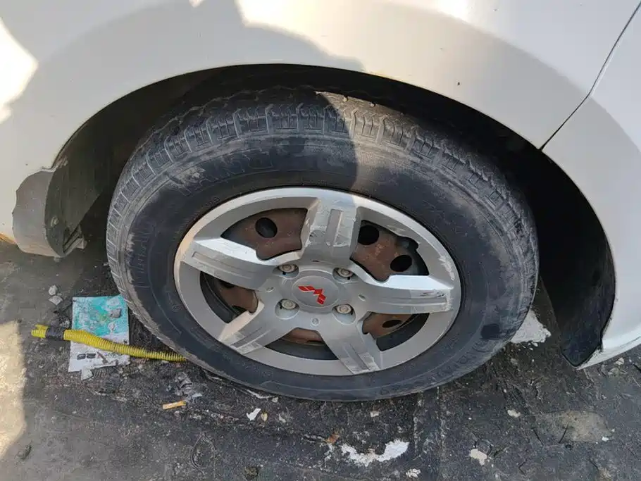 Wuling Hongguang — миниатюра 6