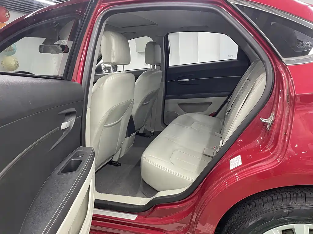 BAIC New Energy EU — миниатюра 10