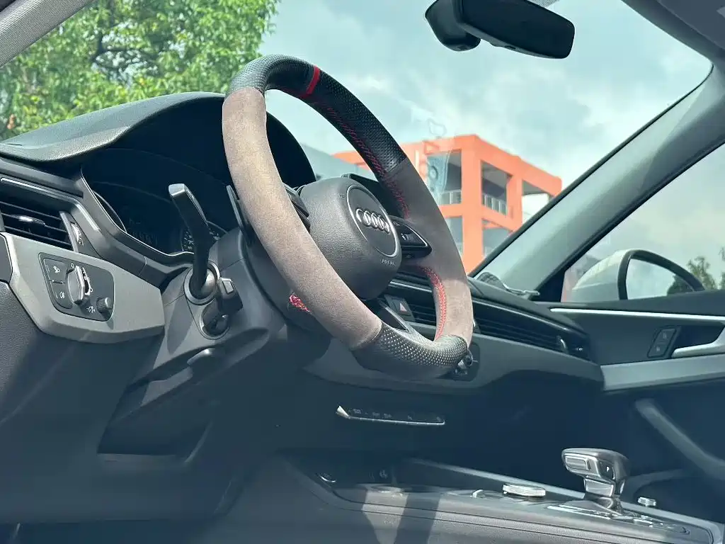 Audi A4L — миниатюра 6
