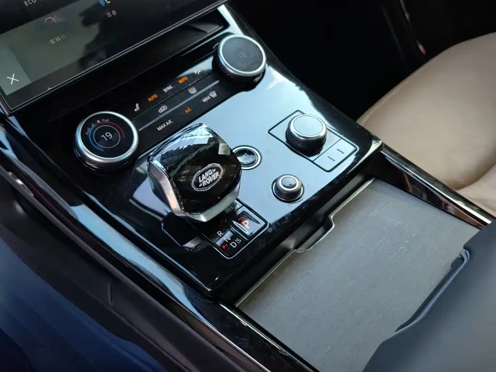Land Rover Sport — миниатюра 8