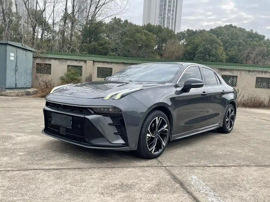 Lynk & Co 03 2023