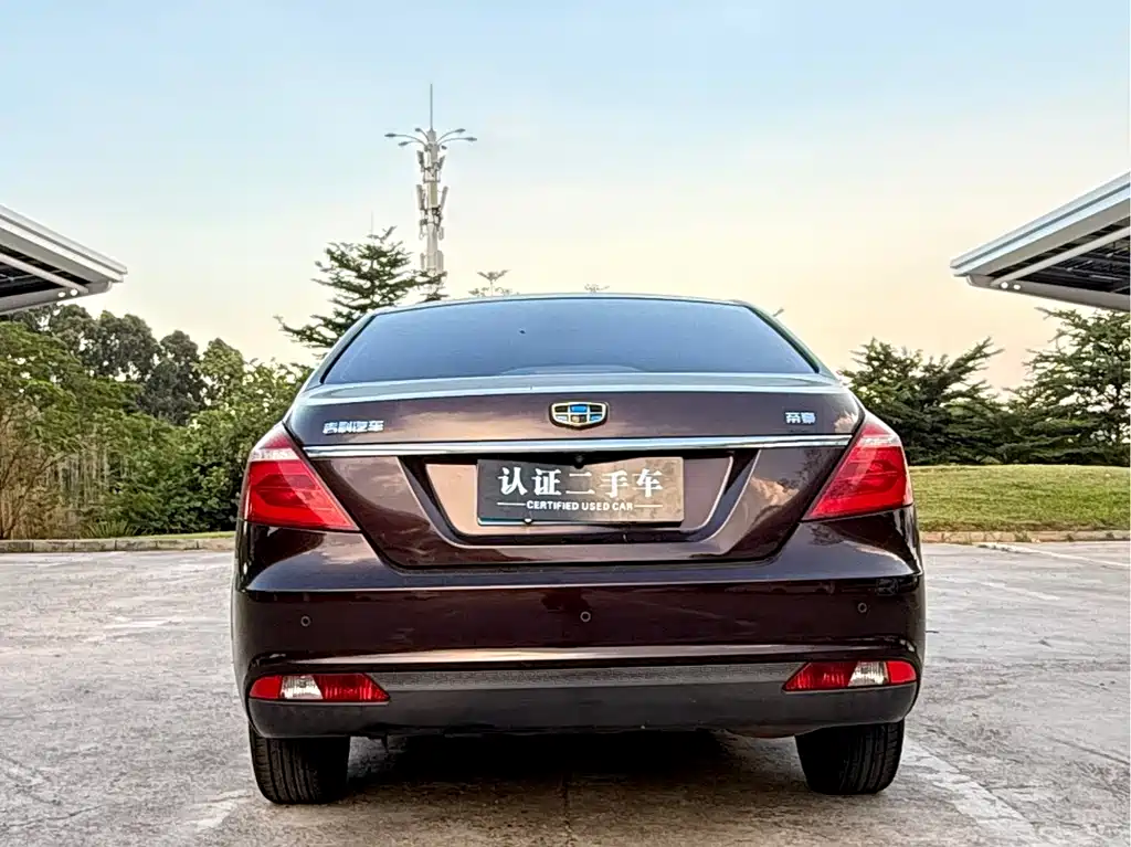 Geely Emgrand — миниатюра 5