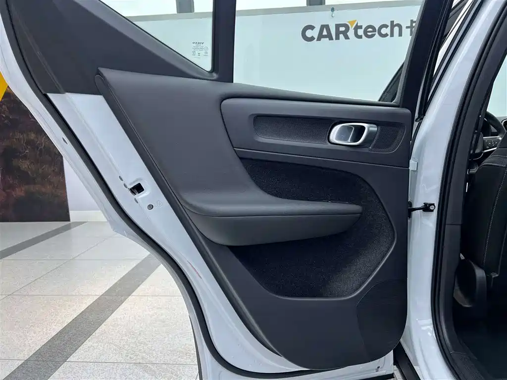 Volvo XC40 — фотографии объявления, Фото 30