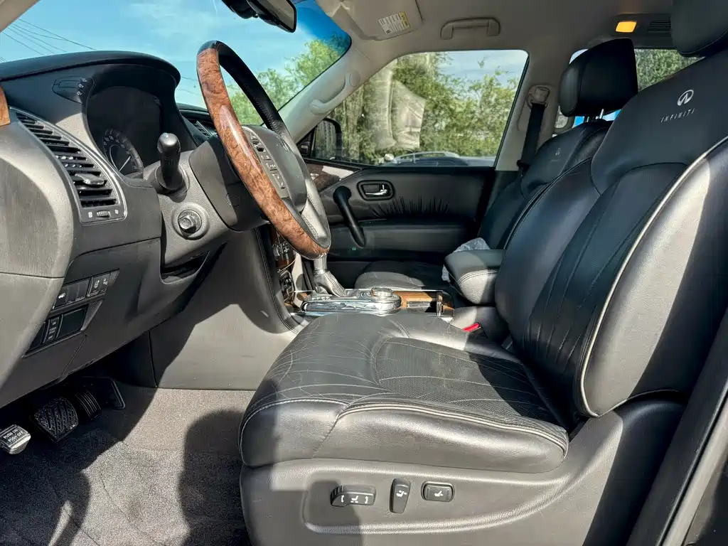 Infiniti QX80 — миниатюра 4