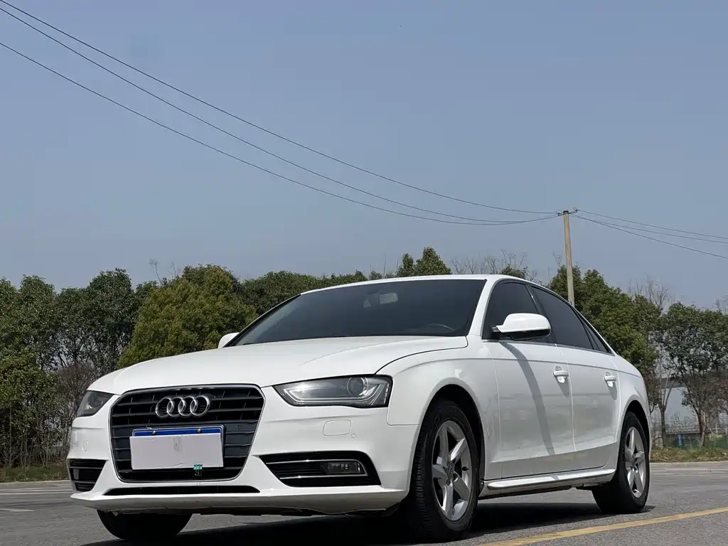 Audi A4L 2013