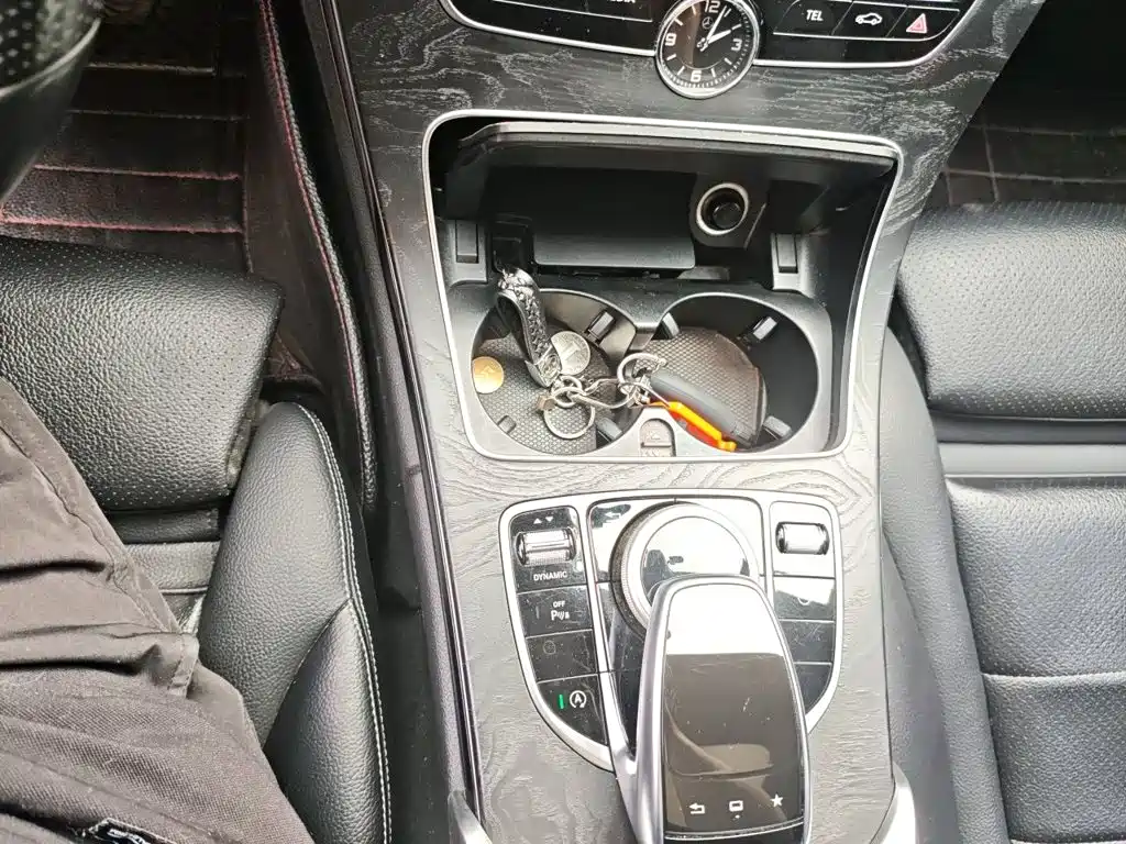 Mercedes-Benz C-Class — миниатюра 10