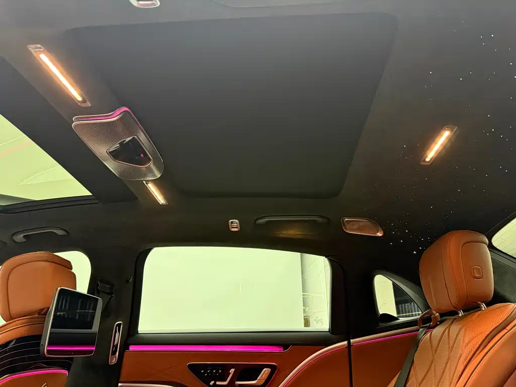 Mercedes-Benz S-Class — миниатюра 16
