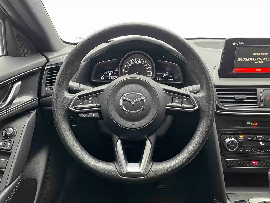 MAZDA CX 4