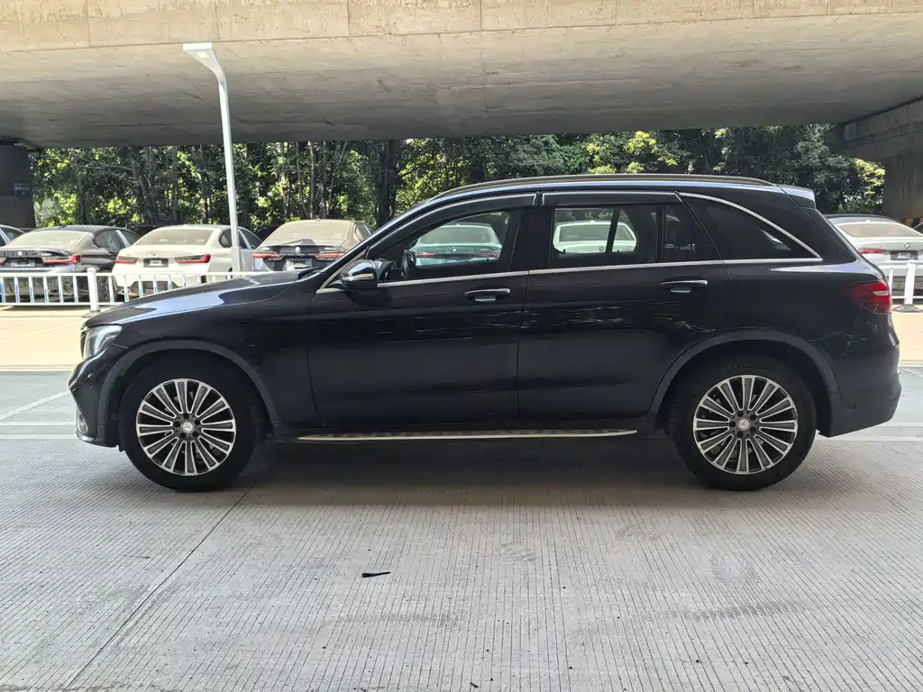 Mercedes-Benz GLC — миниатюра 7