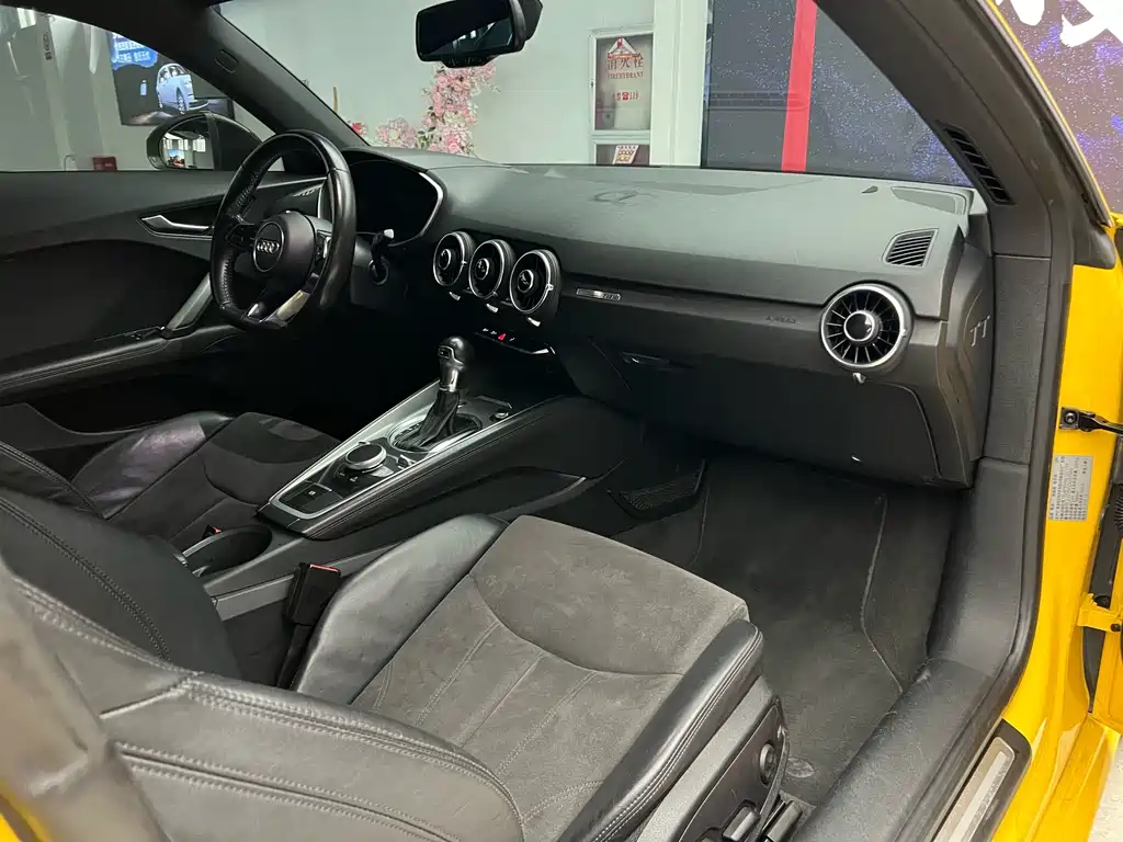 Audi TT — миниатюра 18