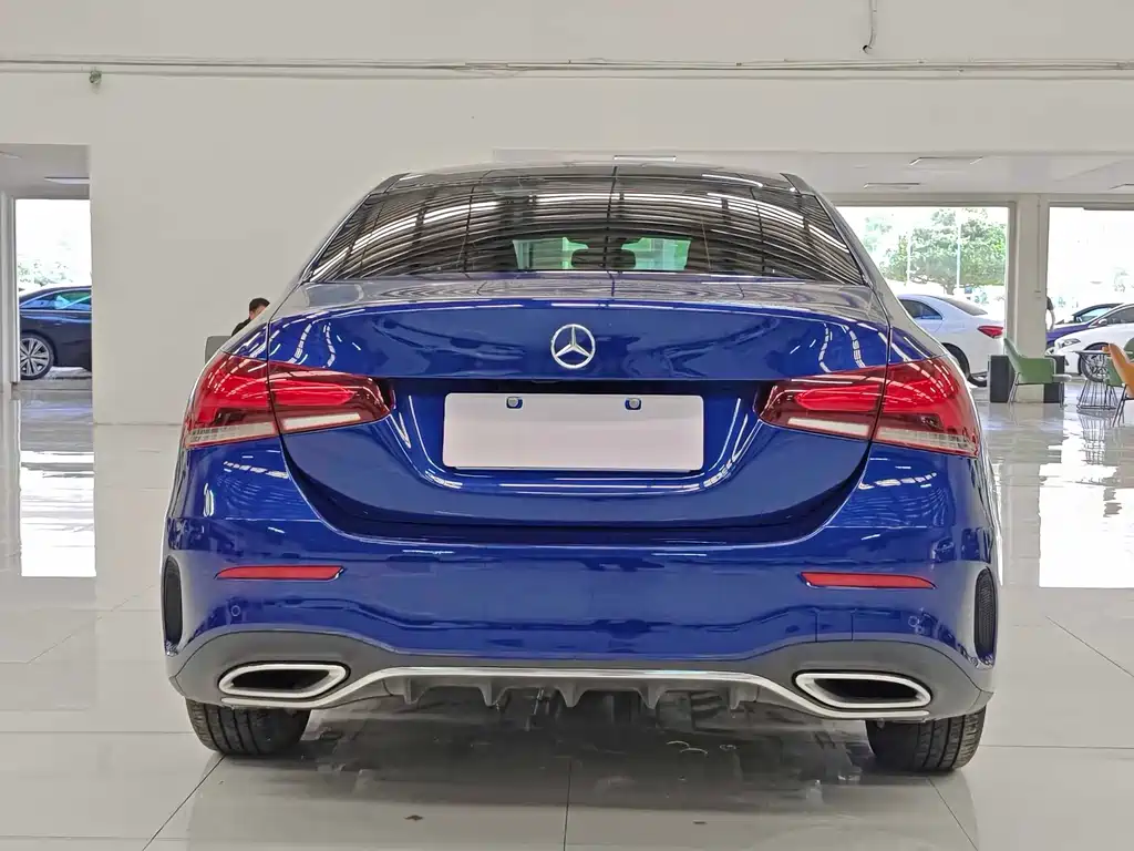 MERCEDES-BENZ A CLASS