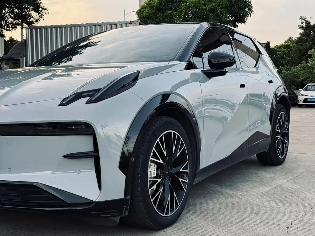 Zeekr X 2024 мест
