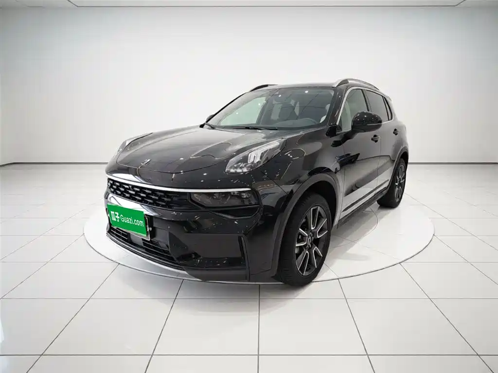Lynk & Co 01 2022
