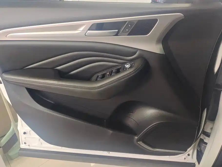 Haval F7 — миниатюра 7