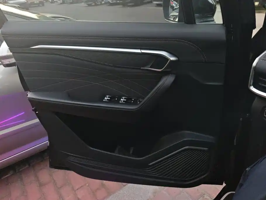 Geely Haoyue L — миниатюра 7