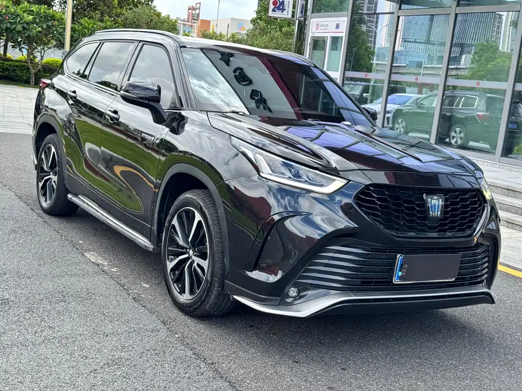 Toyota Crown Kluger 2023 2.5L HEV Luxury