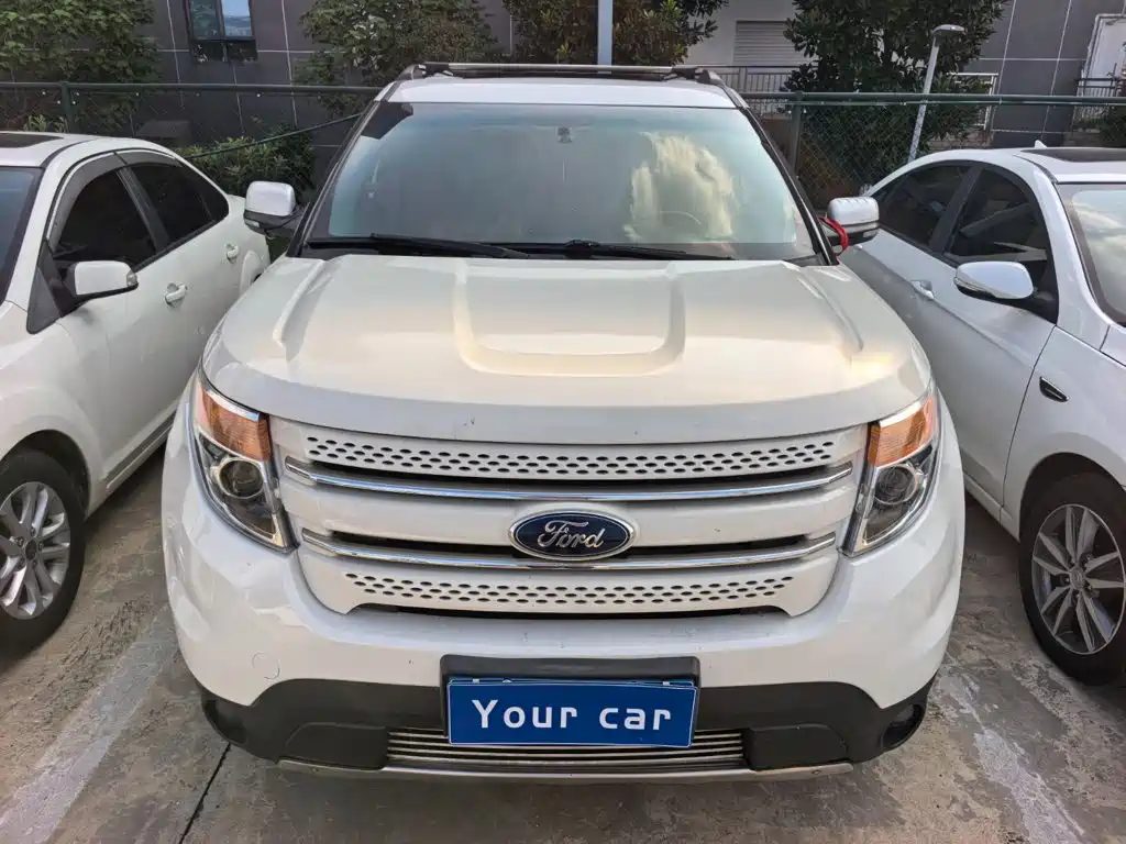 Ford Explorer (Import) — миниатюра 2