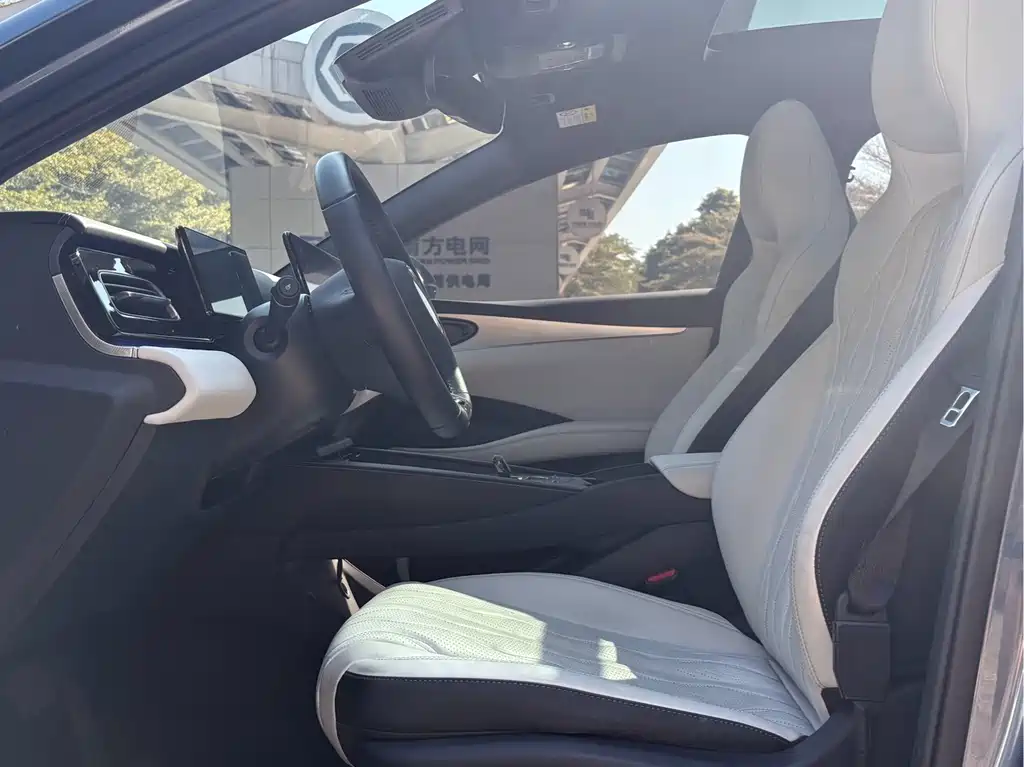 BYD SEAL 06 NEW ENERGY