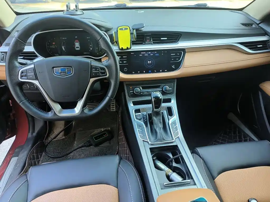 Geely Vision S1 — миниатюра 10