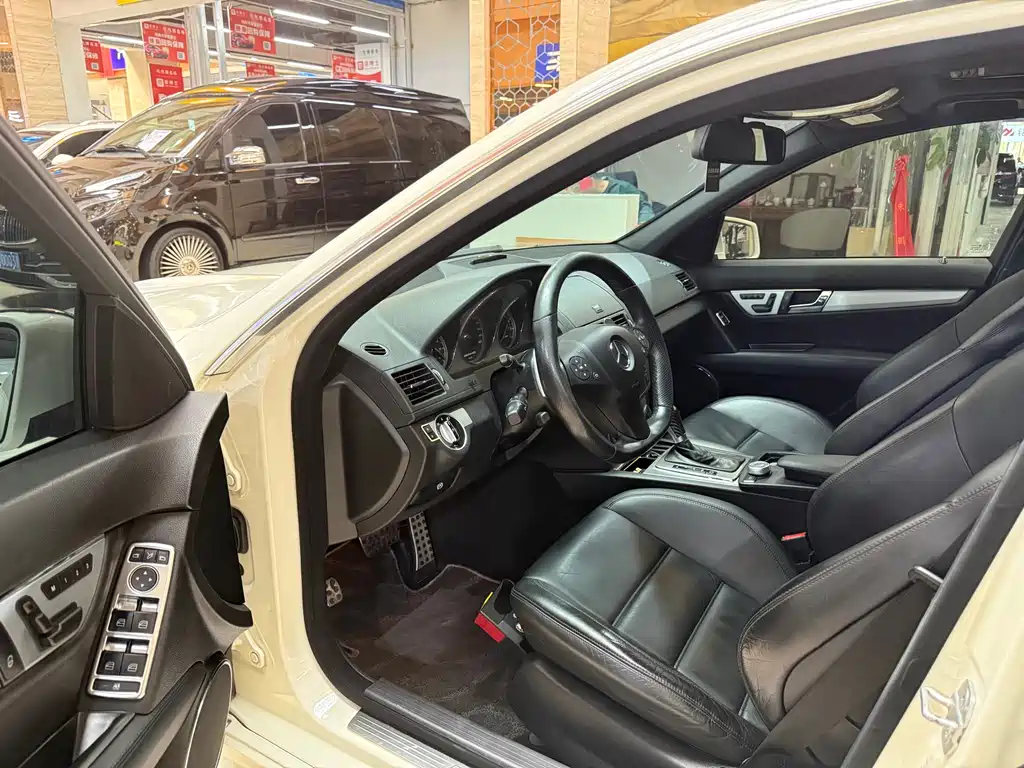 Mercedes-Benz C-Class A MG C AMG 2010 AMG C 63