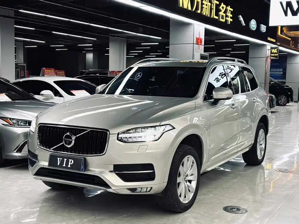 Volvo XC90 2015