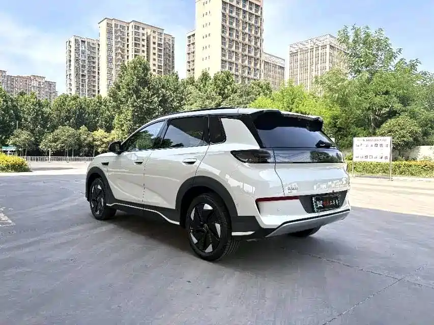 BYD Sealion 05 EV — миниатюра 9