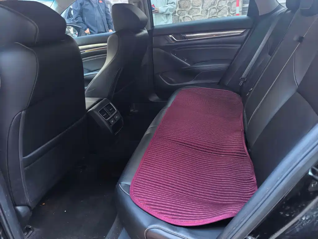 Honda Accord — миниатюра 6