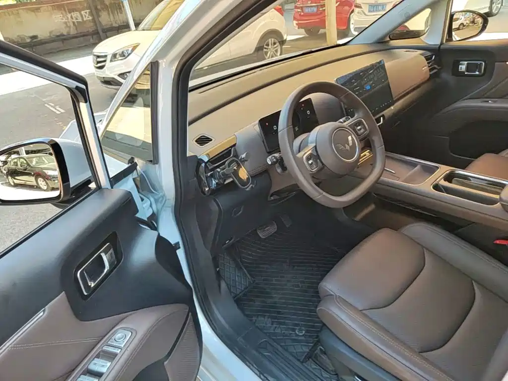 Wuling Звездный свет 730 Новая энергия — миниатюра 16