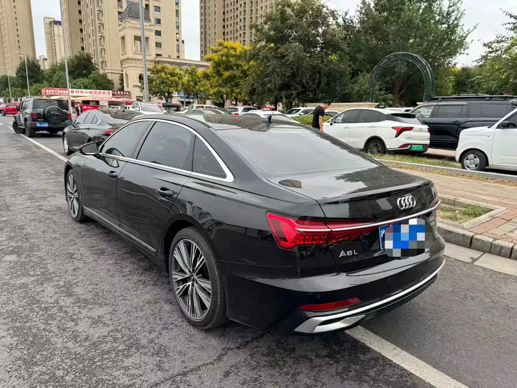 Audi A6L — миниатюра 5