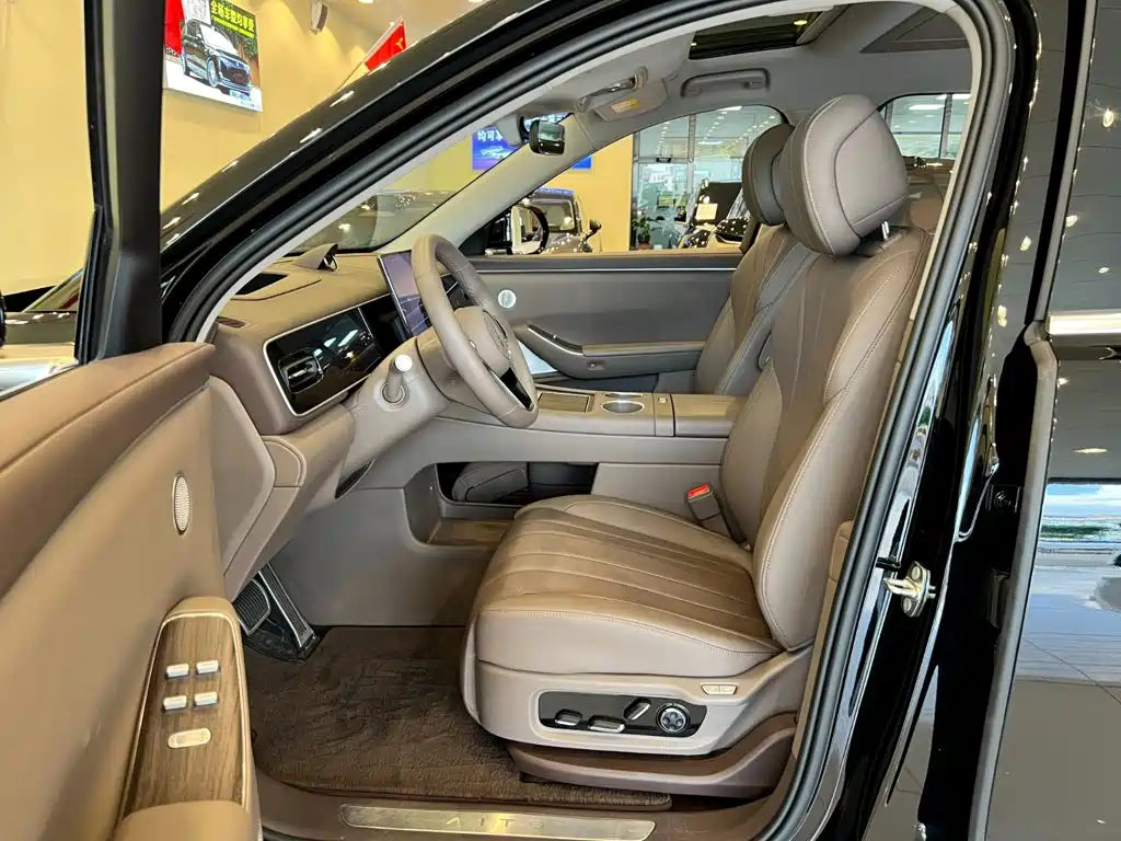 AITO AITO M7 — миниатюра 12