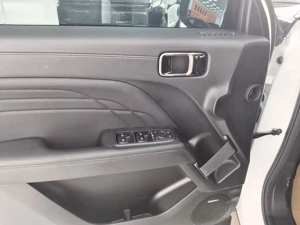 Haval Menglong New Energy — миниатюра 11