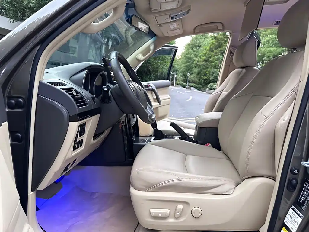 Toyota Prado (Import) — миниатюра 9
