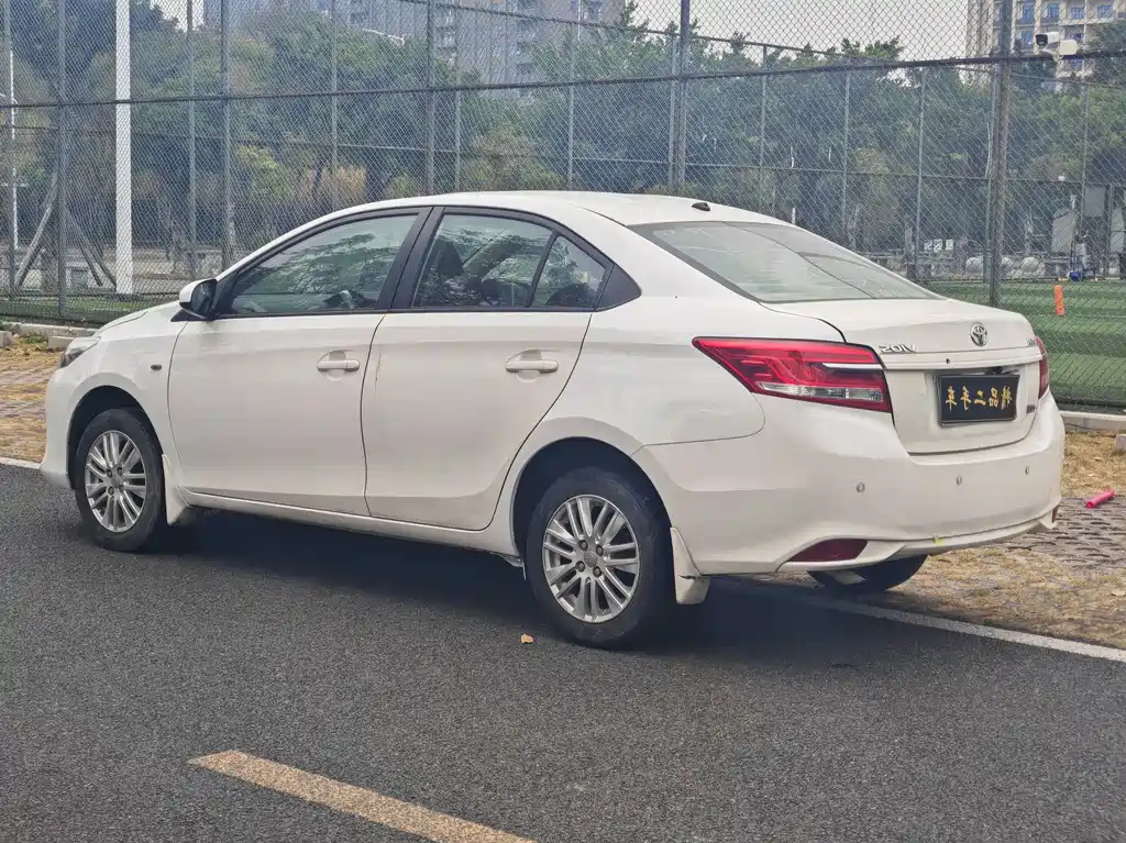 TOYOTA VIOS