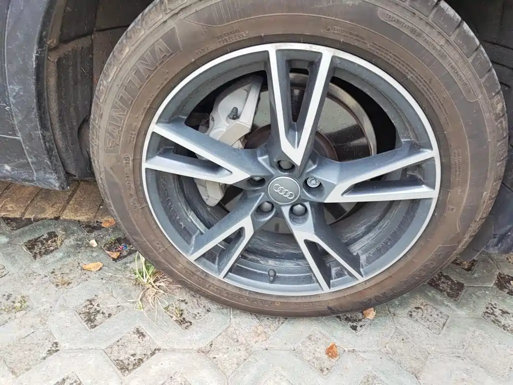 Audi Q5L — миниатюра 8