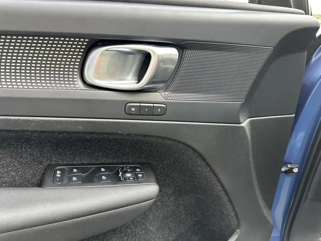 VOLVO XC40 NEW ENERGY