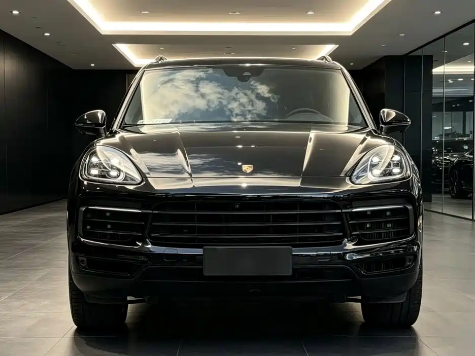 Porsche Cayenne — миниатюра 3