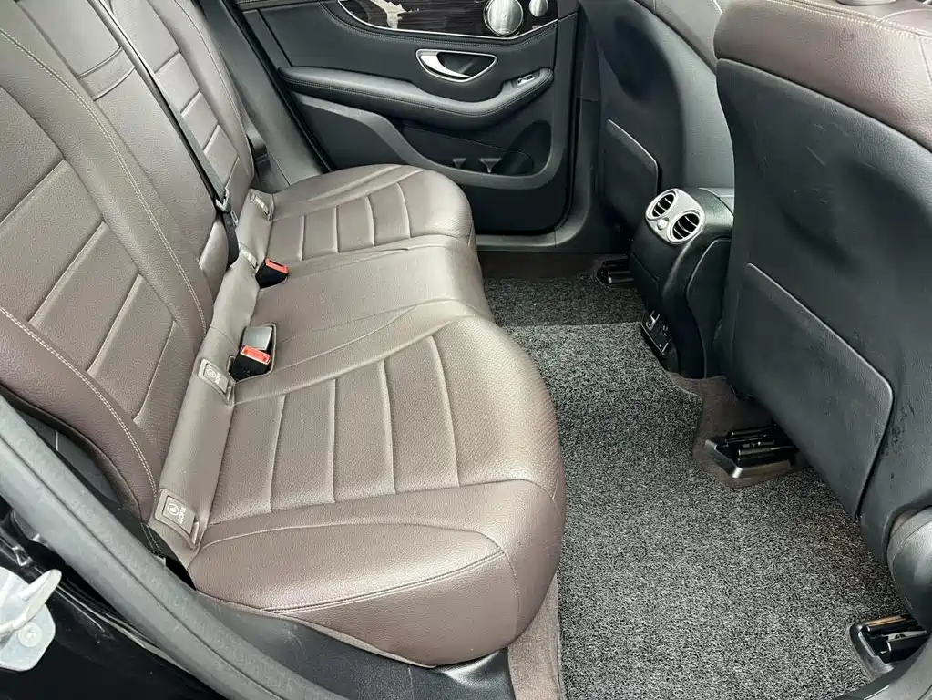 Mercedes-Benz GLC — миниатюра 8