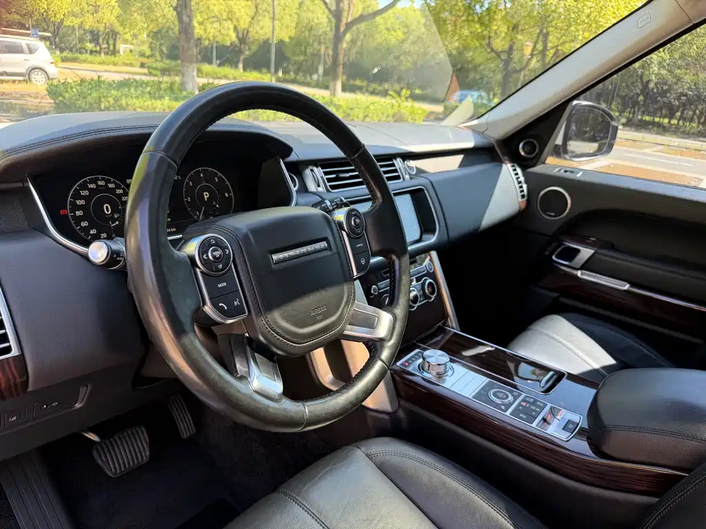 Land Rover Range Rover 2017 3.0 SC V6 Vogue