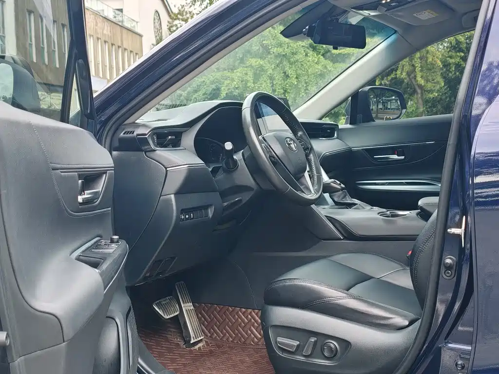 Toyota Harrier — миниатюра 14