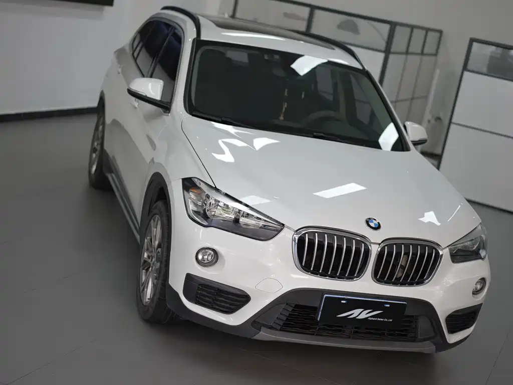 BMW X1 sDrive18Li Fashion Type, фото 4