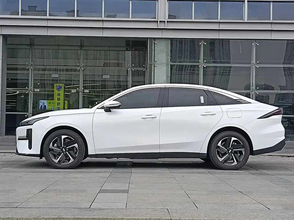 GEELY GALAXY GALAXY L6