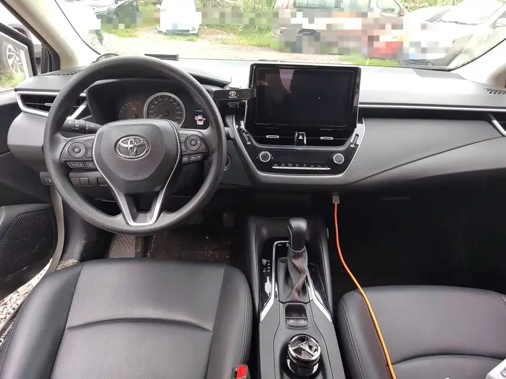 Toyota Corolla — миниатюра 5