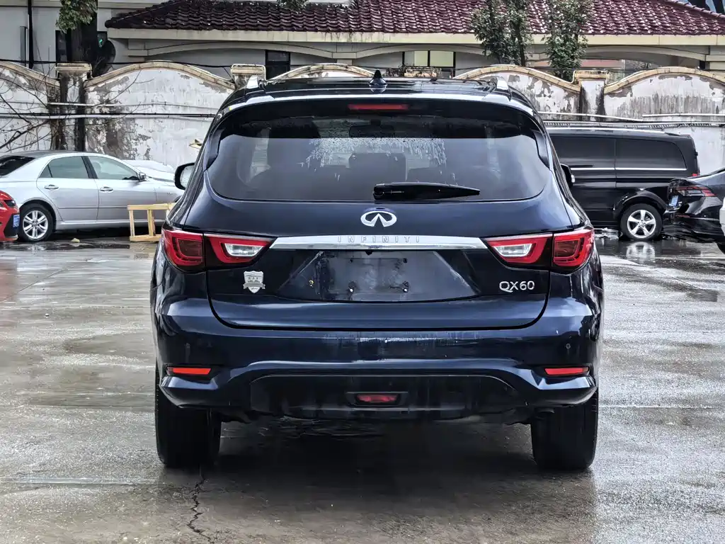INFINITI QX60