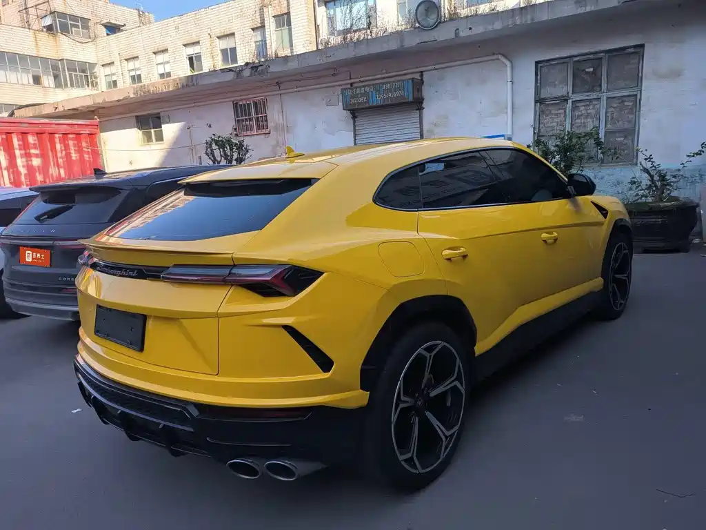 Lamborghini Urus 4.0T V8, фото 11