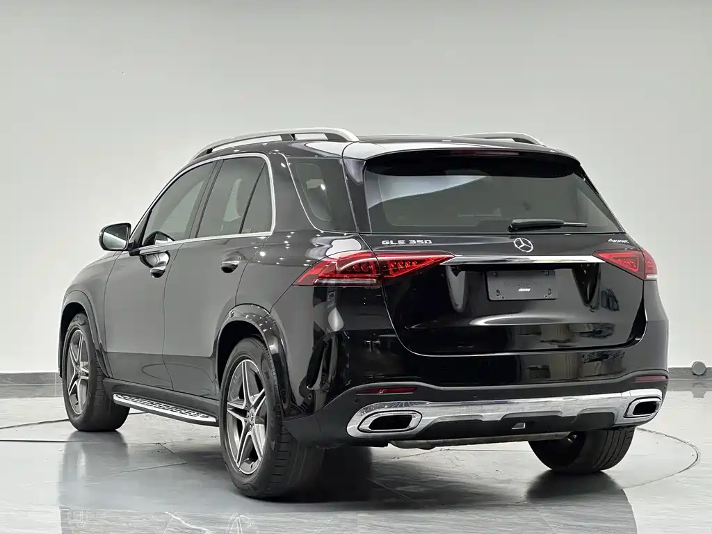 Mercedes-Benz GLE (Import) — миниатюра 6