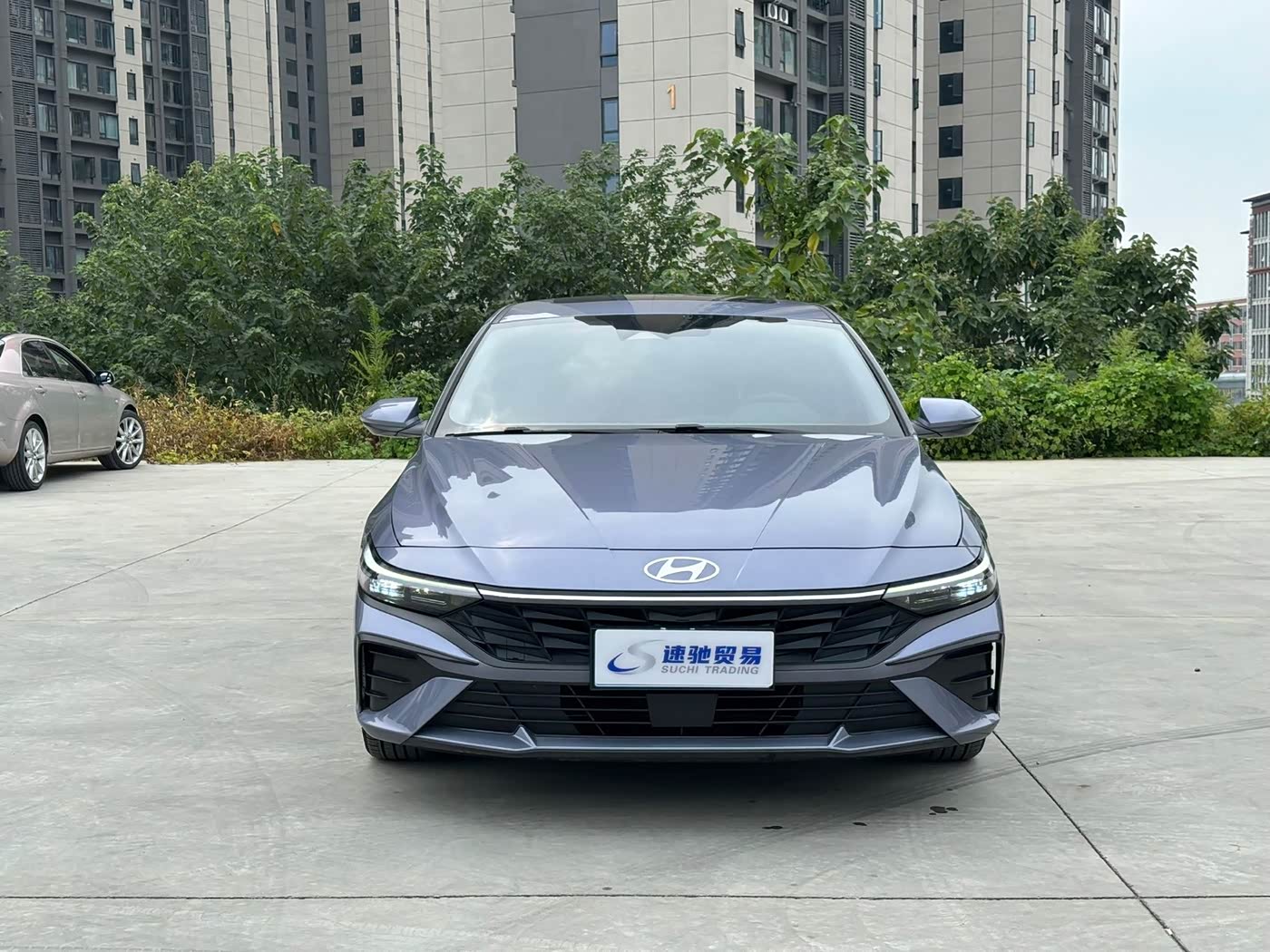 Hyundai Elantra 1.5 л 2023 г. Голубой, пробег 19000 км